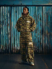 ISLAND PUFF PRINT TRACKSUIT [DIGI CAMO], side view (3 of 3)
