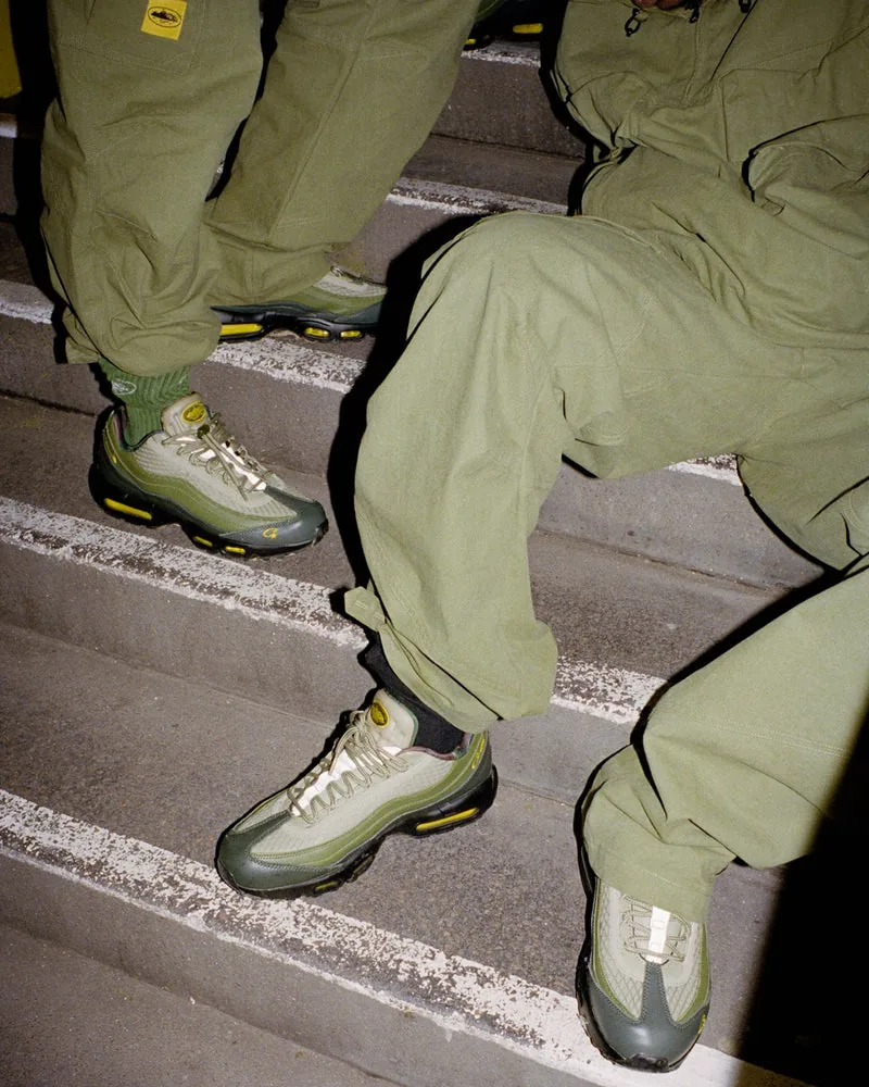 CORTEIZ X NIKE [GUTTA GREEN] (6)