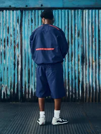 ROSSA SHORT [NAVY], close-up (5 of 5)