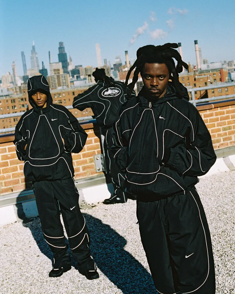CORTEIZ X NIKE [ONYX] (1)