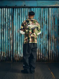 ISLAND HYBRID THERMAL LS [CAMO], detail (4 of 4)