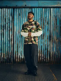ISLAND HYBRID THERMAL LS [CAMO], side view (3 of 4)