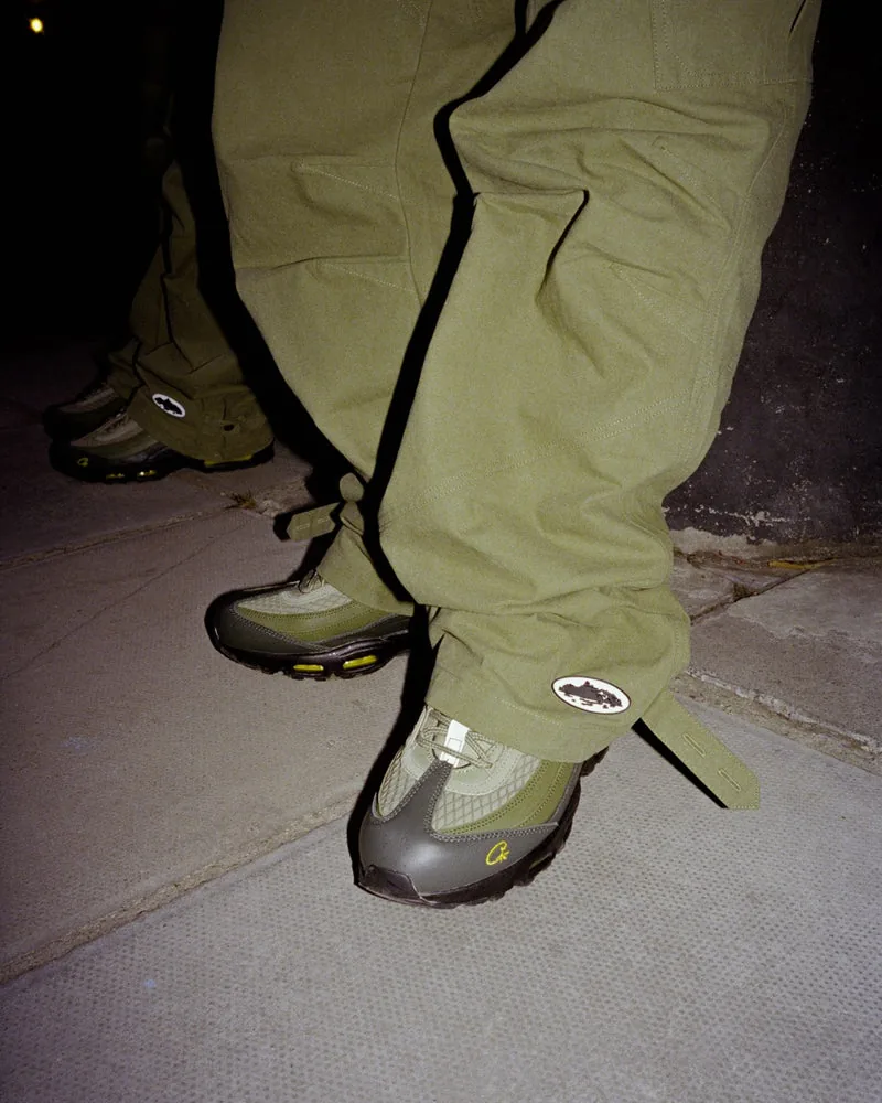 CORTEIZ X NIKE [GUTTA GREEN] (2)