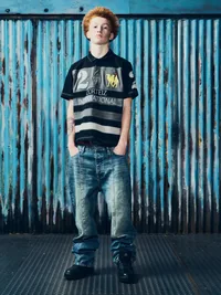 DUBAI POLO SHIRT [BLACK / GREY], styling shot (6 of 7)