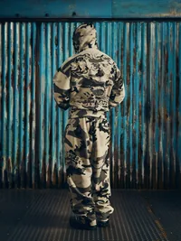 DIPLOMATIC OPEN HEM SWEATPANT [WASHED CAMO], close-up (5 of 5)